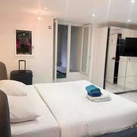 Rent A Room - Residence Caire, Montorgueil Paris Exterior foto